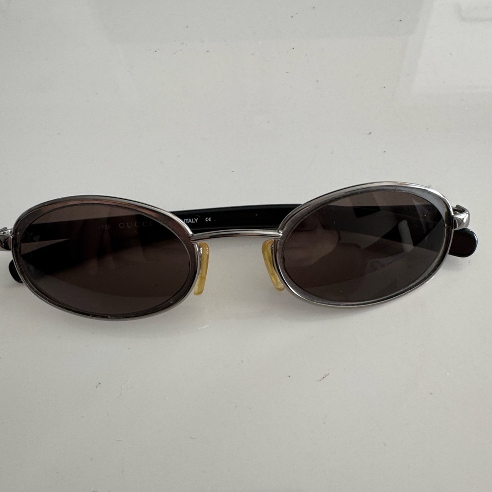 Authentic Gucci ladies sunglasses